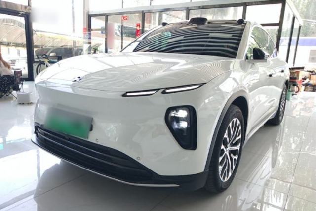 Used Nio EC6 2024 75 kWh