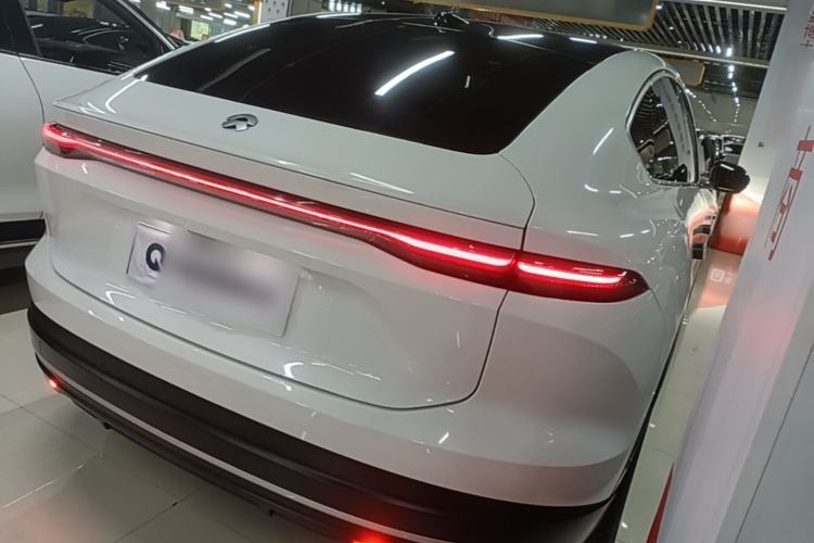 Used Nio EC6 2024 75 kWh Rear Right 45 Deg
