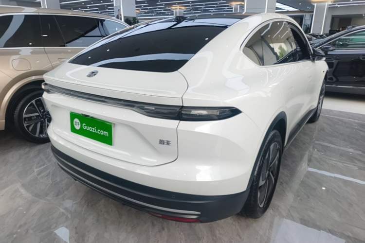 Used Nio EC6 2024 75 kWh Rear Right 45 Deg