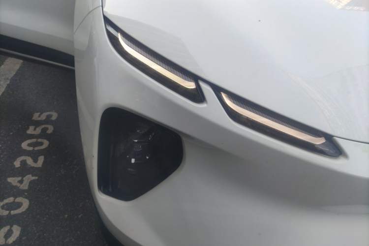 Used Nio EC6 2024 75 kWh Right Front Headlight