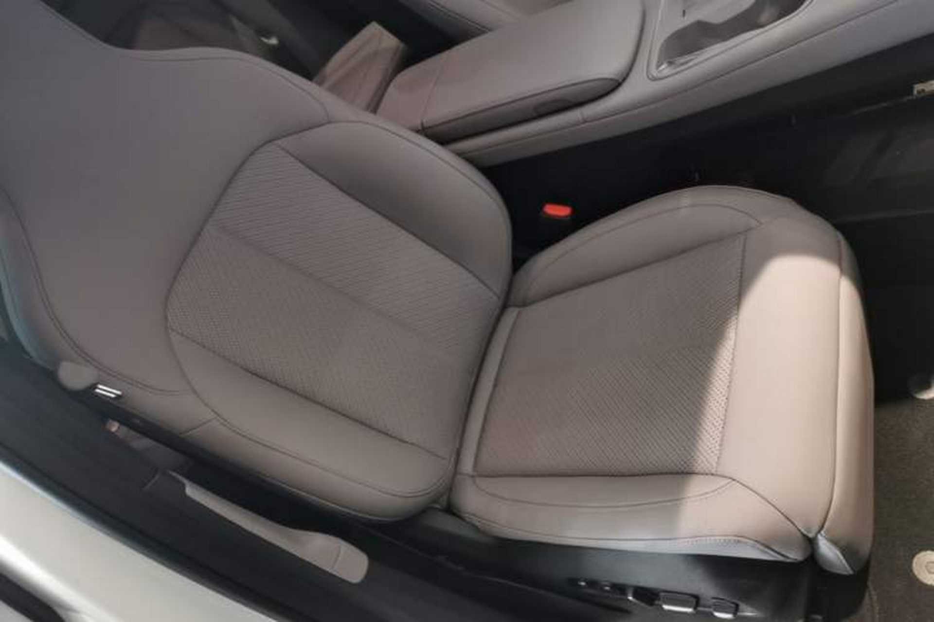 Used Nio EC6 2024 75 kWh Right Front Seat