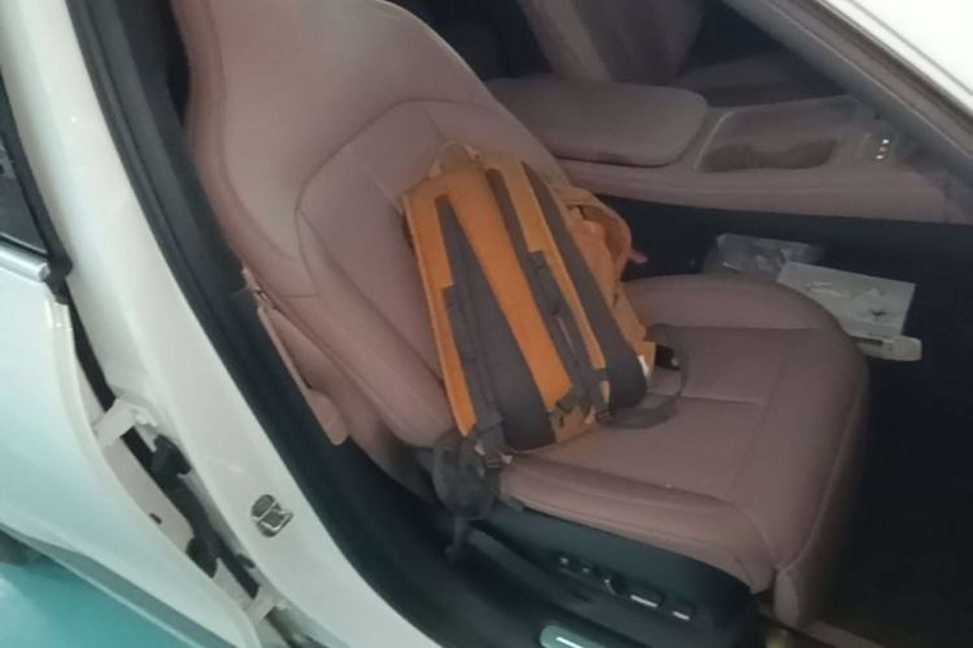 Used Nio EC6 2024 75 kWh Right Front Seat