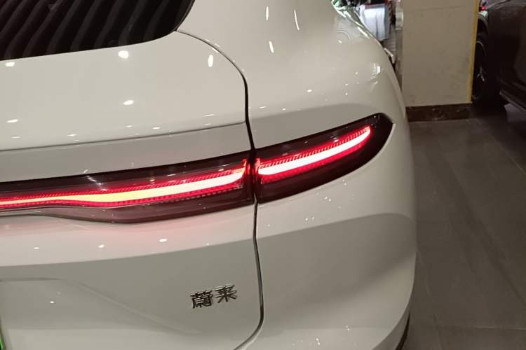 Used Nio EC6 2024 75 kWh Right Rear Taillight