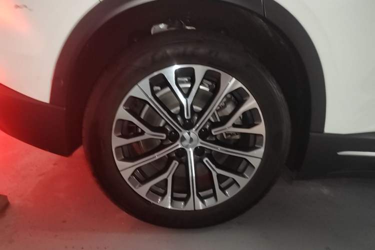 Used Nio EC6 2024 75 kWh Right Rear Wheel Hub