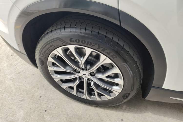 Used Nio EC6 2024 75 kWh Right Rear Wheel Hub