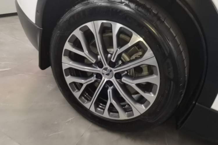 Used Nio EC6 2024 75 kWh Right Rear Wheel Hub