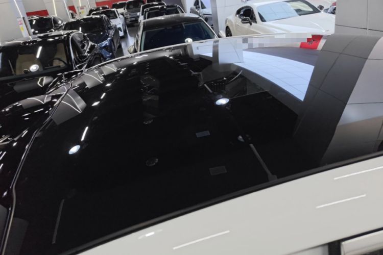 Used Nio EC6 2024 75 kWh Roof