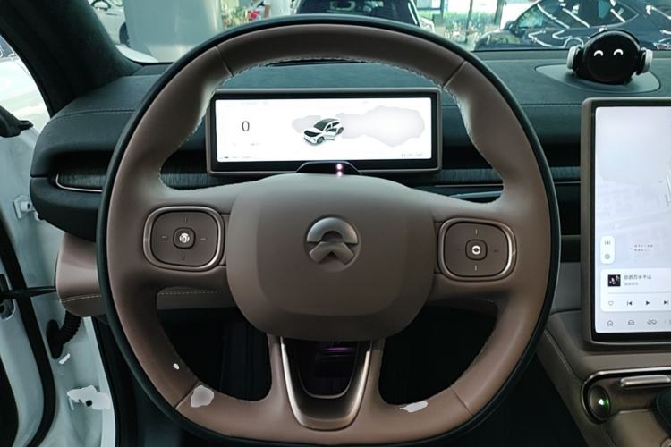 Used Nio EC6 2024 75 kWh Steering Wheel