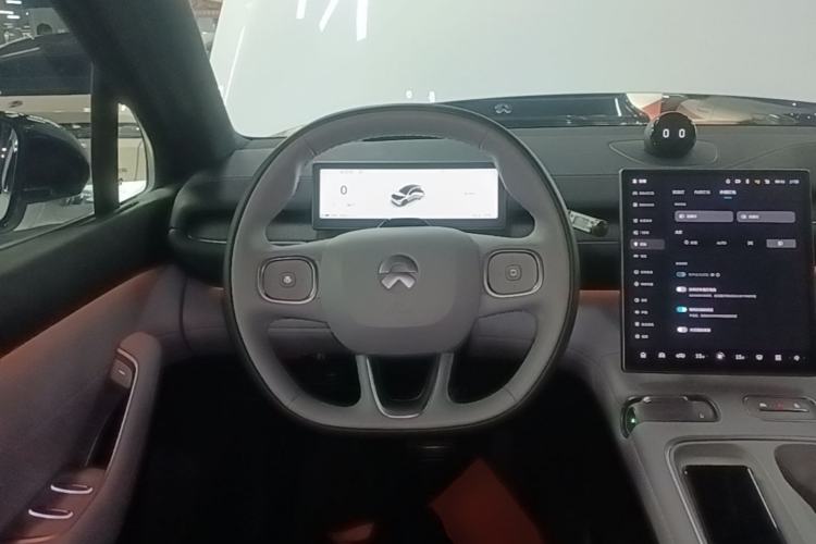 Used Nio EC6 2024 75 kWh Steering Wheel