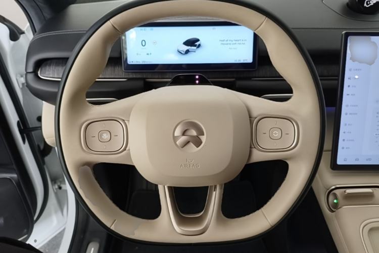 Used Nio EC6 2024 100 kWh Steering Wheel