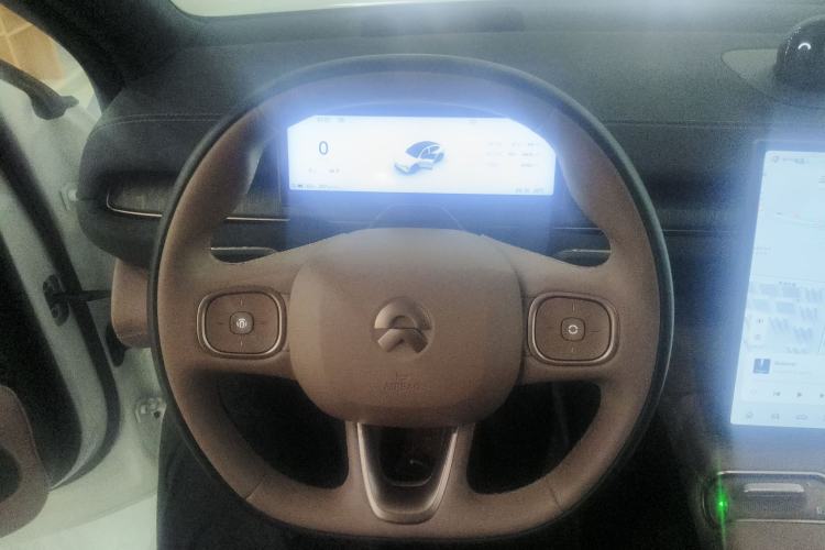 Used Nio EC6 2024 75 kWh Steering Wheel