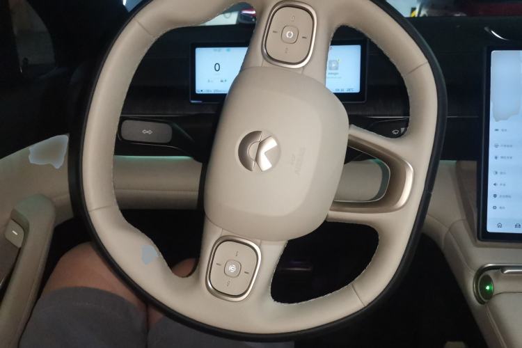 Used Nio EC6 2024 75 kWh Steering Wheel