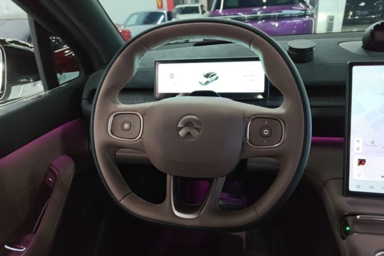 Used Nio EC6 2024 75 kWh Steering Wheel
