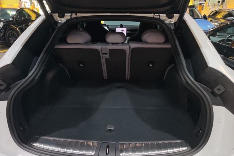 Used Nio EC6 2024 75 kWh Trunk
