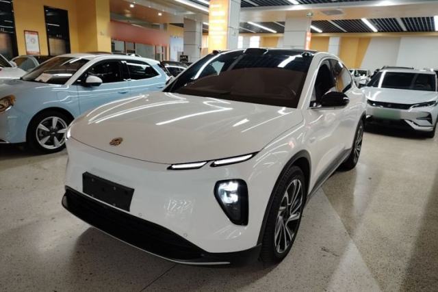 Used Nio EC6 2024 75 kWh