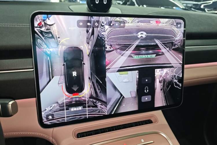 Used Nio EC6 2025 75 kWh Audio And AC Panel