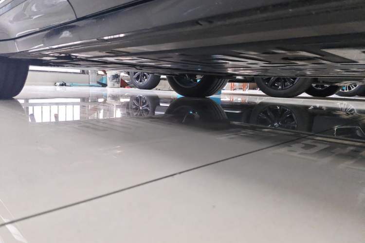 Used Nio EC6 2025 75 kWh Chassis Front Right