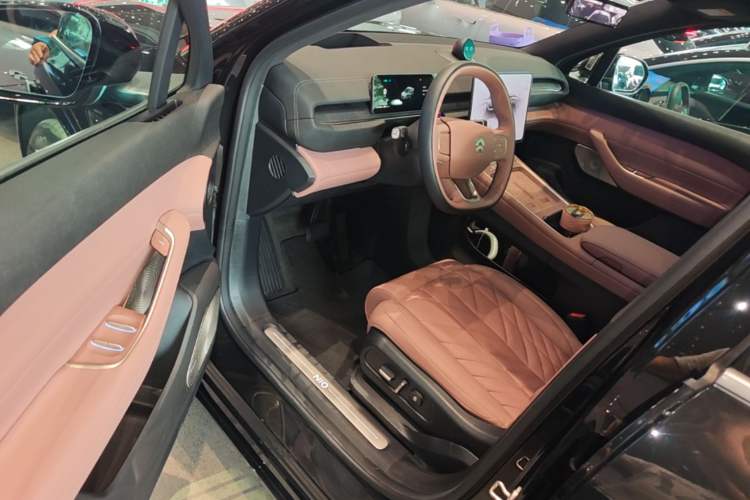Used Nio EC6 2025 75 kWh Driver Seat