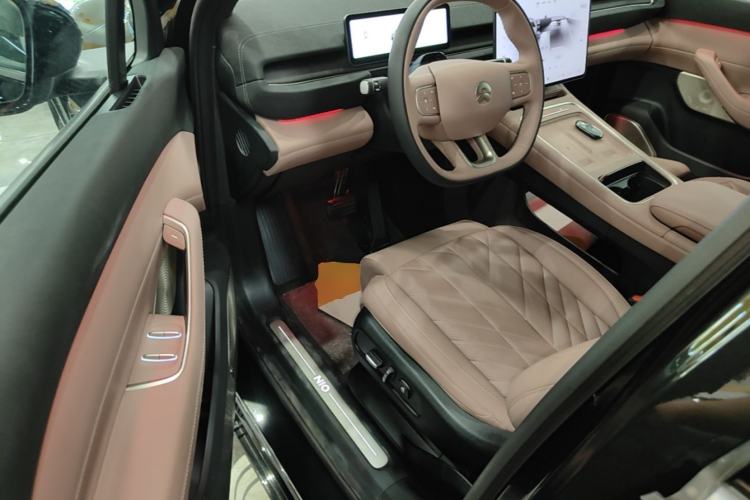 Used Nio EC6 2025 75 kWh Driver Seat