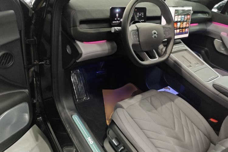 Used Nio EC6 2025 75 kWh Driver Seat