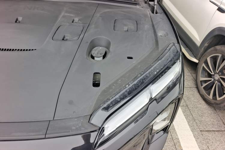 Used Nio EC6 2025 75 kWh Engine Bay Left
