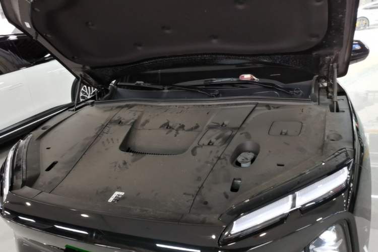 Used Nio EC6 2025 75 kWh Engine Bay