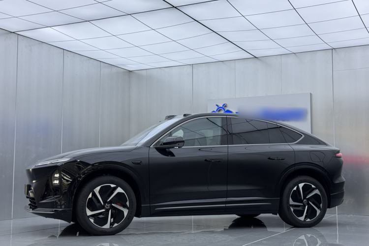 Used Nio EC6 2025 75 kWh Exterior 4