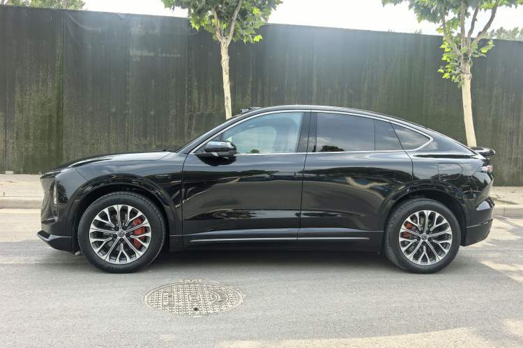 Used Nio EC6 2025 75 kWh Exterior 7