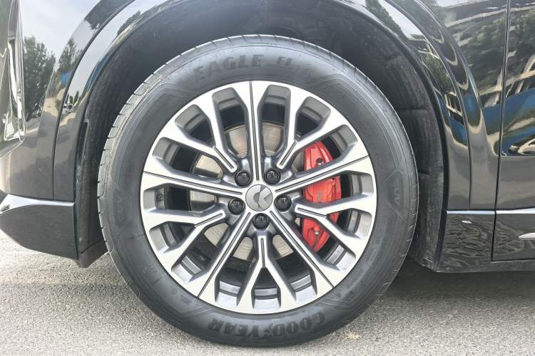 Used Nio EC6 2025 75 kWh Exterior 8