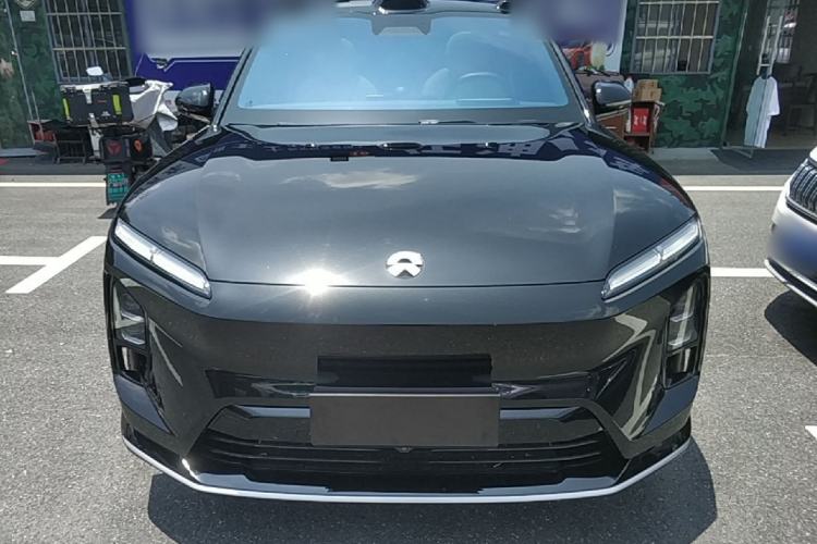 Used Nio EC6 2025 75 kWh Front