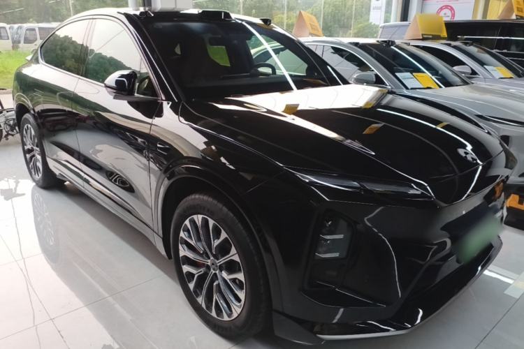 Used Nio EC6 2025 75 kWh Front Right 45 Deg