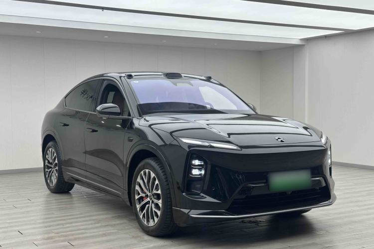 Used Nio EC6 2025 75 kWh Front Right 45 Deg
