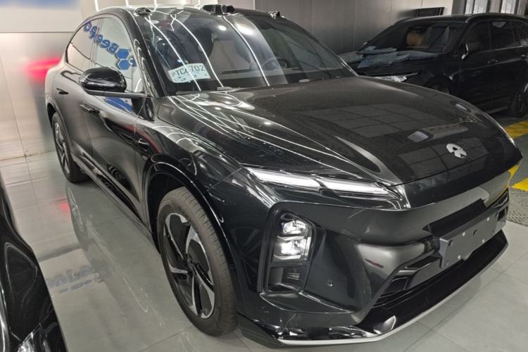 Used Nio EC6 2025 75 kWh Front Right 45 Deg