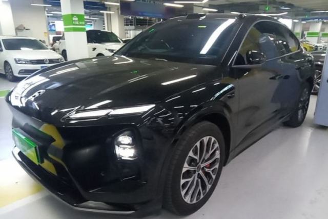 Used Nio EC6 2025 75 kWh