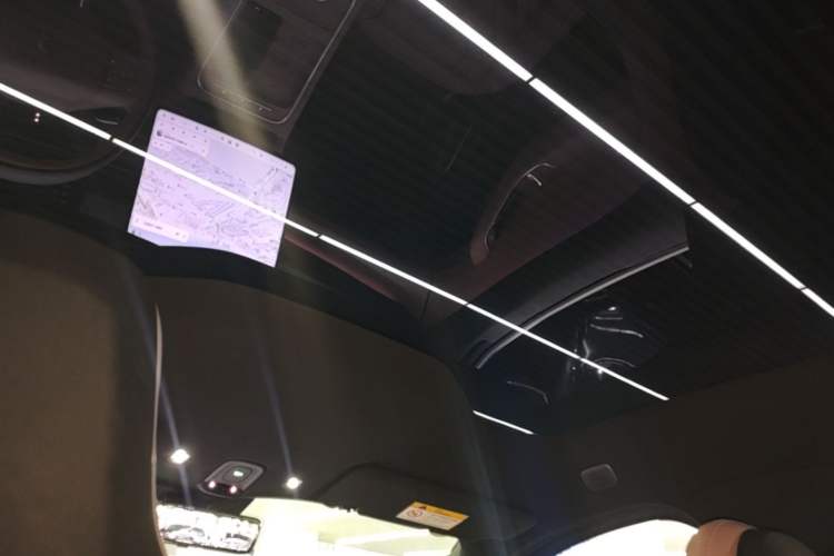 Used Nio EC6 2025 75 kWh Headliner