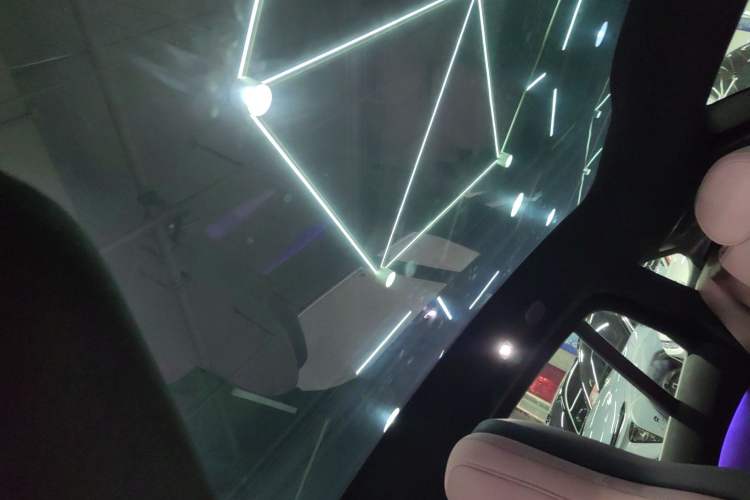Used Nio EC6 2025 75 kWh Headliner