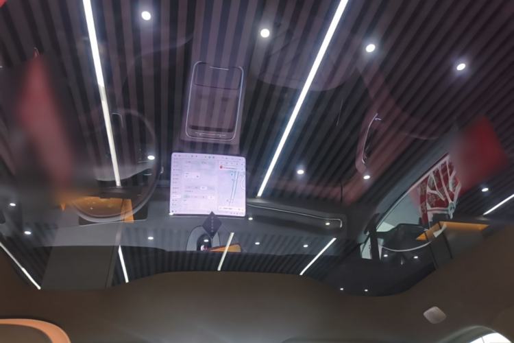 Used Nio EC6 2025 75 kWh Headliner