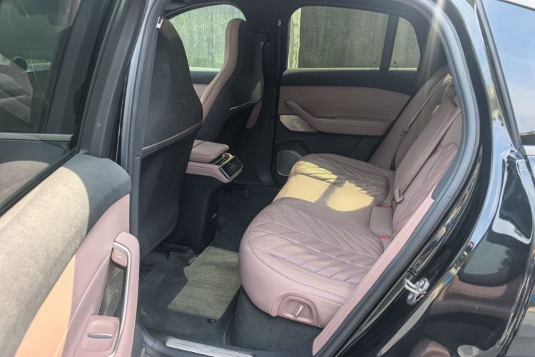 Used Nio EC6 2025 75 kWh Interior 3