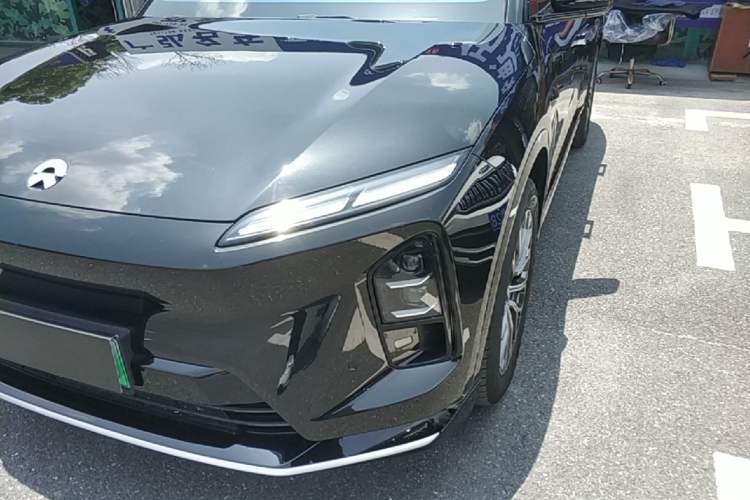 Used Nio EC6 2025 75 kWh Left Front Headlight