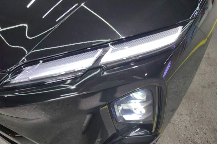 Used Nio EC6 2025 75 kWh Left Front Headlight