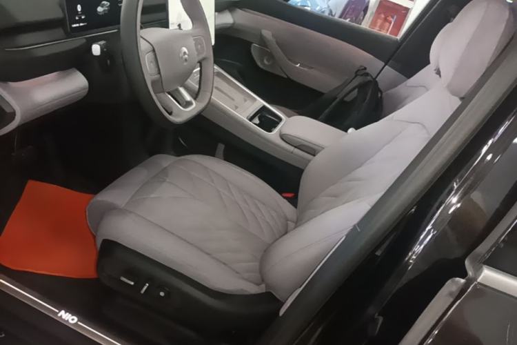 Used Nio EC6 2025 75 kWh Left Front Seat