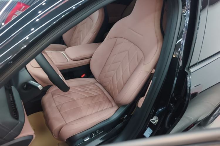 Used Nio EC6 2025 75 kWh Left Front Seat