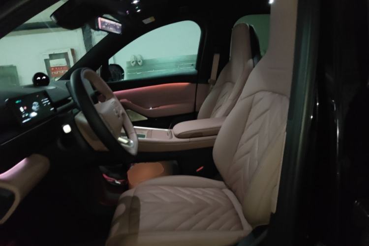 Used Nio EC6 2025 75 kWh Left Front Seat