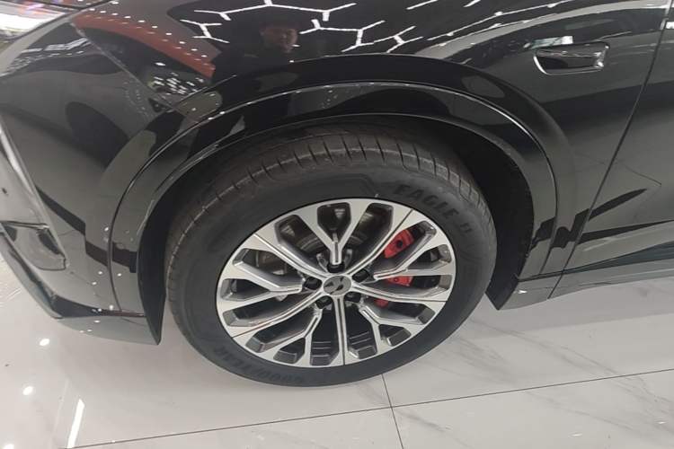 Used Nio EC6 2025 75 kWh Left Front Wheel Hub