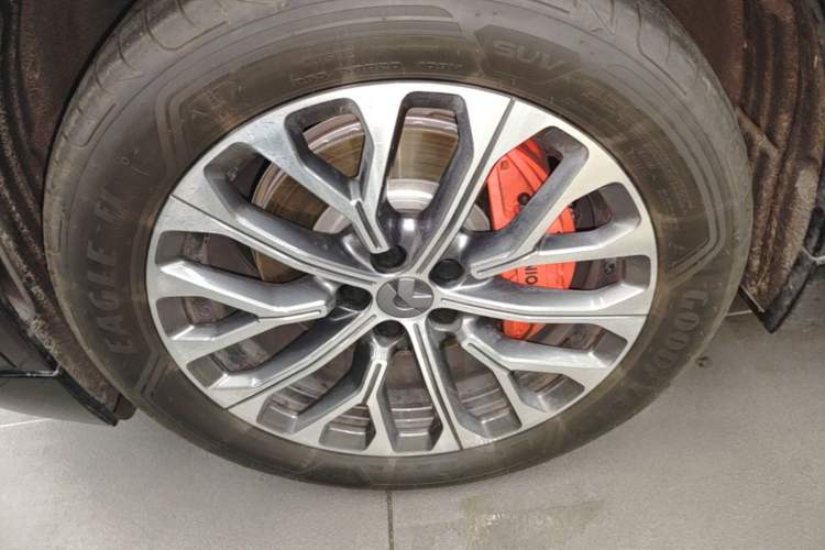 Used Nio EC6 2025 75 kWh Left Front Wheel Hub