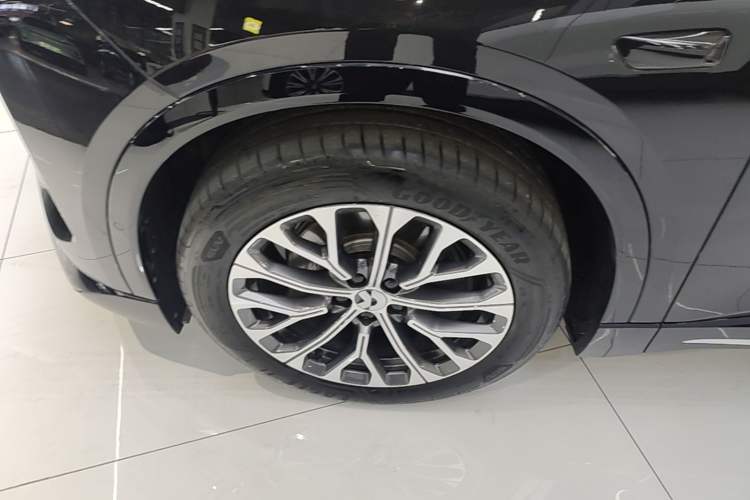 Used Nio EC6 2025 75 kWh Left Front Wheel Hub