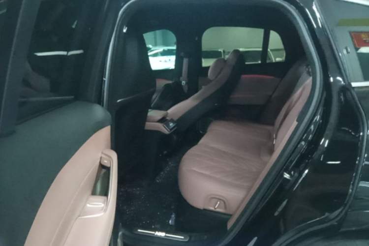Used Nio EC6 2025 75 kWh Left Rear Seat