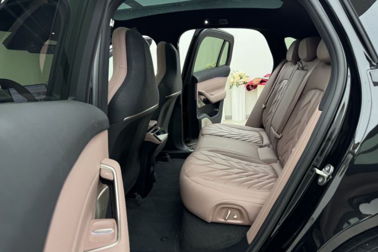 Used Nio EC6 2025 75 kWh Left Rear Seat