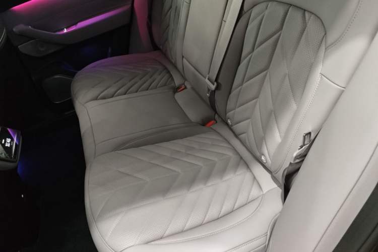 Used Nio EC6 2025 75 kWh Left Rear Seat