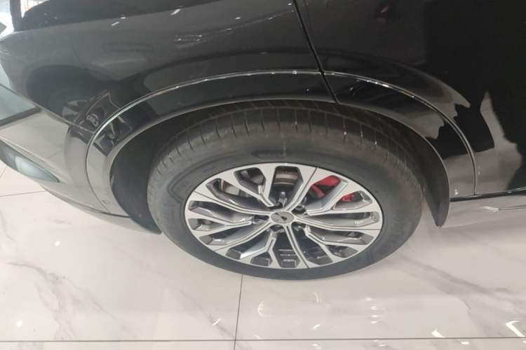 Used Nio EC6 2025 75 kWh Right Rear Wheel Hub